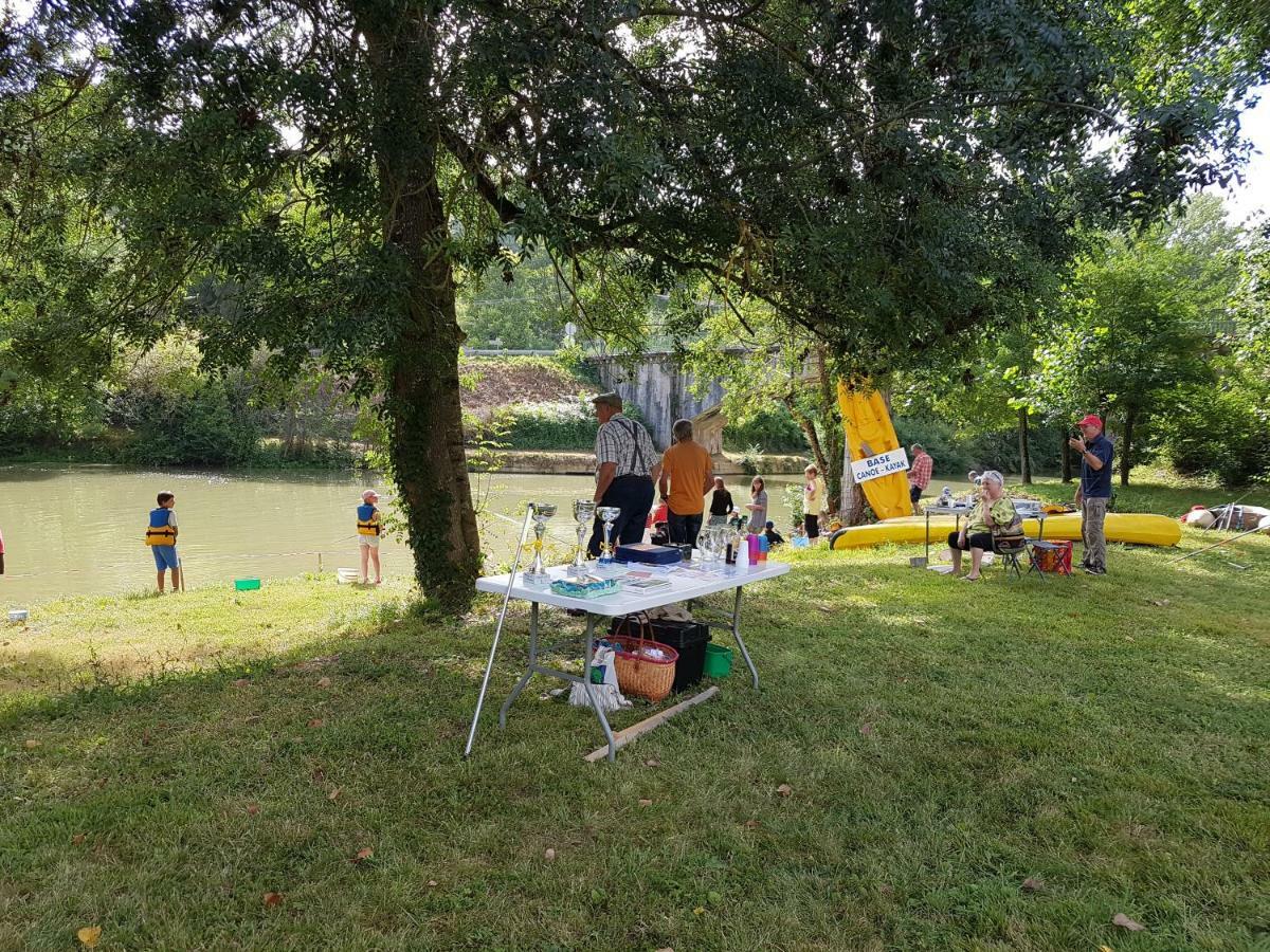 Camping Le Mouliat Ξενοδοχείο Moncrabeau Εξωτερικό φωτογραφία